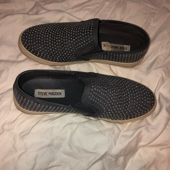 ⚡️STEVE MADDEN Studded Slip-on Sneaker ‘Excitt’ Stylish Casual Shoe | Size 8 - Picture 8 of 9